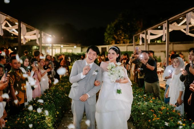 Angel & Angga Wedding outdoor Decoration @Gemintang Sawangan Depok by Rosepetal Backdrop - 050