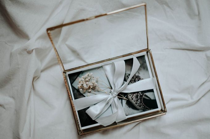 Printed Photos Packaged in Exclusive Glass Box by William Saputra Photography - 002 Printed Photos Packaged in Exclusive Glass Box by William Saputra Photography - 002