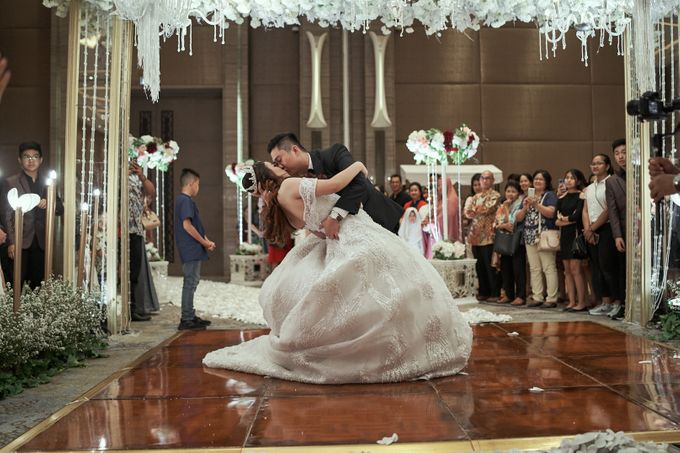 WEDDING OF WELLY & MARIA by Novotel Tangerang - 015