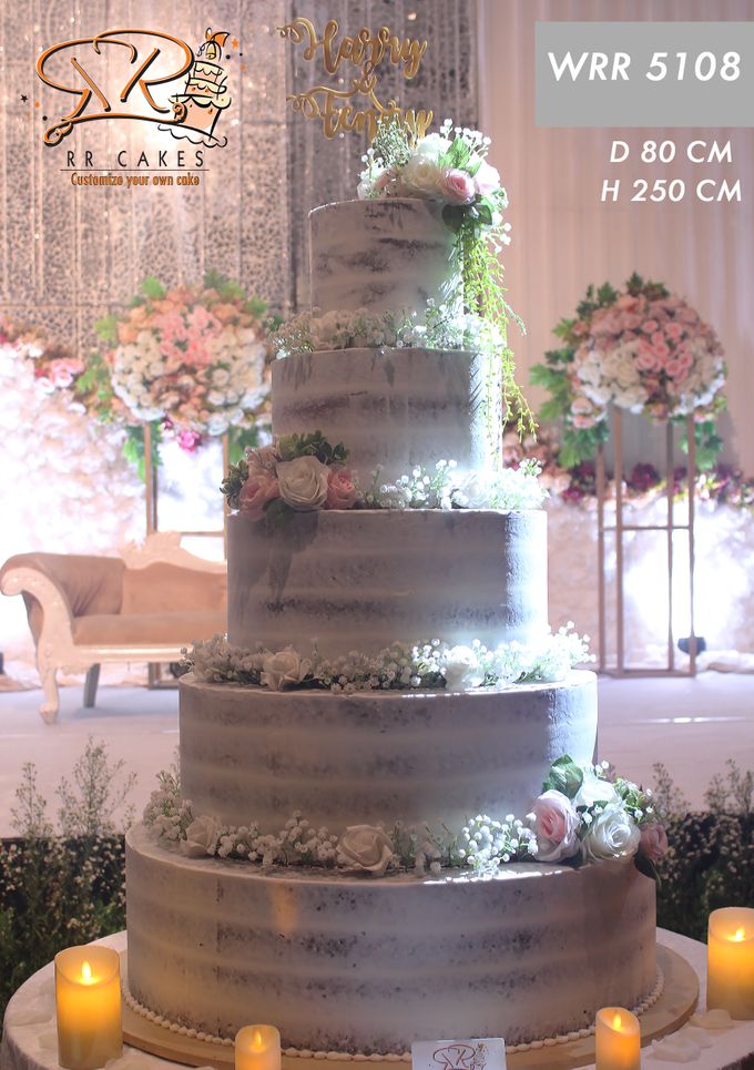 Weddingcake in 2019 - 5 tiers by RR CAKES - 011