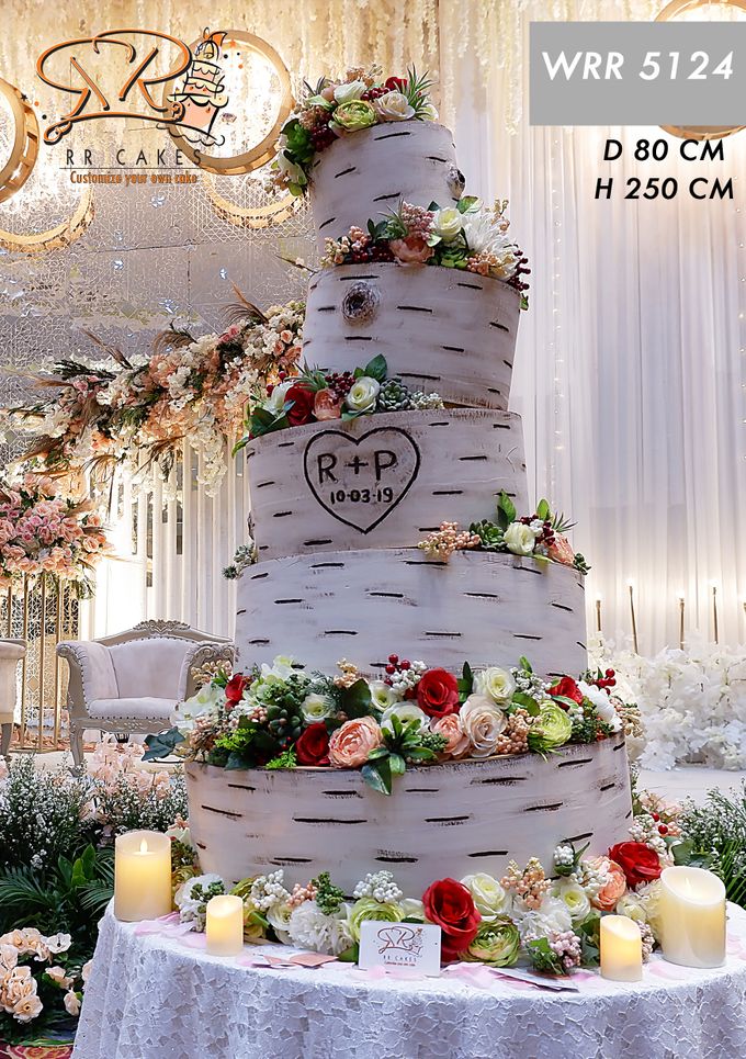 Weddingcake in 2019 - 5 tiers by RR CAKES - 022 Weddingcake in 2019 - 5 tiers by RR CAKES - 022