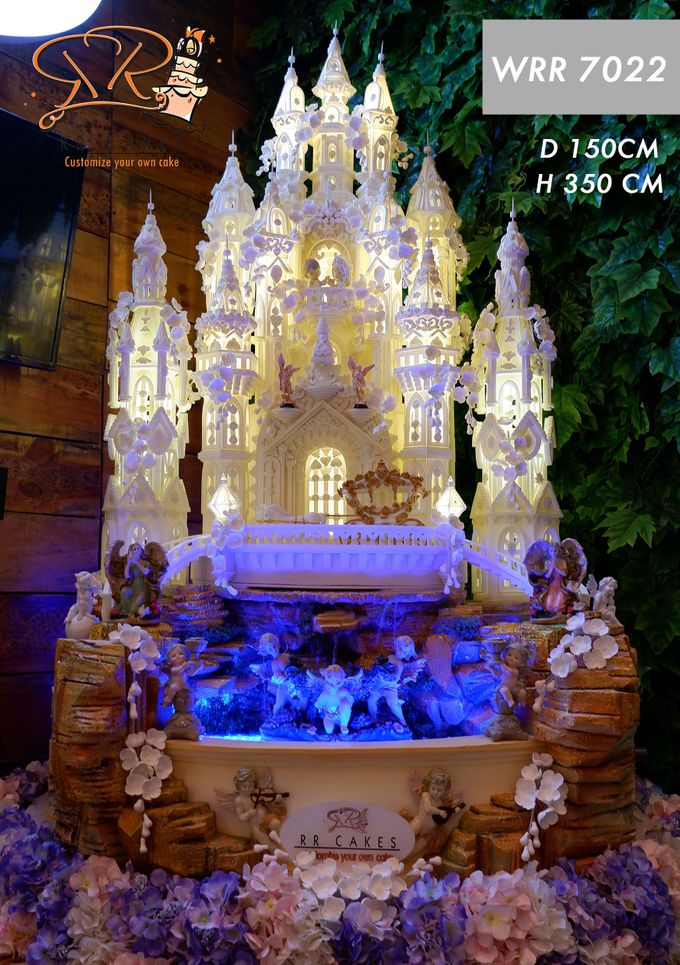 Weddingcake in 2019 - 5 tiers by RR CAKES - 023 Weddingcake in 2019 - 5 tiers by RR CAKES - 023