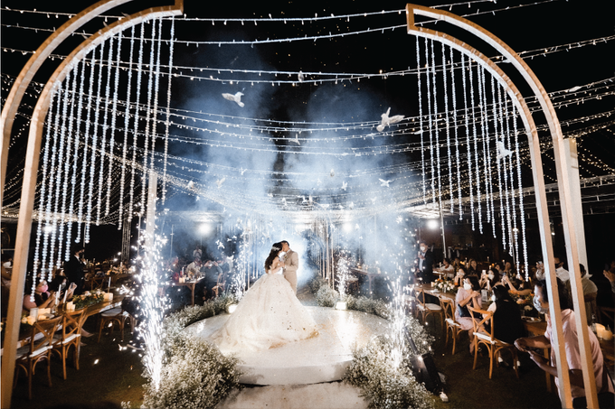 Willy & Shella Wedding Decoration at Green Forest by Green Forest Resort & Wedding - 019 Willy & Shella Wedding Decoration at Green Forest by Green Forest Resort & Wedding - 019