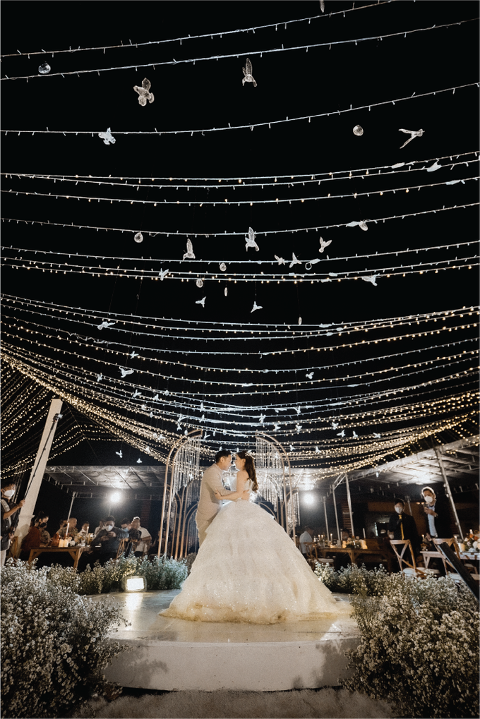 Willy & Shella Wedding Decoration at Green Forest by Testimo Wedding Planner & Organizer - 020 Willy & Shella Wedding Decoration at Green Forest by Testimo Wedding Planner & Organizer - 020