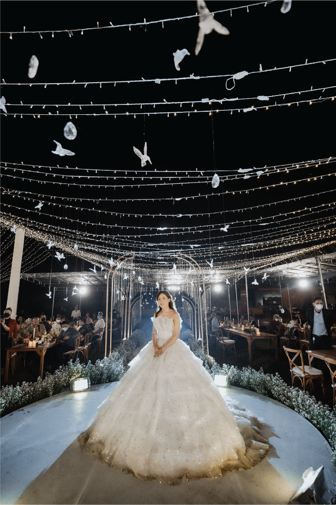 Willy & Shella Wedding Decoration at Green Forest by Green Forest Resort & Wedding - 021 Willy & Shella Wedding Decoration at Green Forest by Green Forest Resort & Wedding - 021