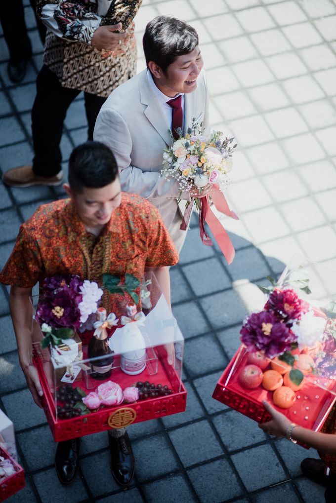 Kresna & Winda's Engagement by Studio 8 Bali Photography - 005