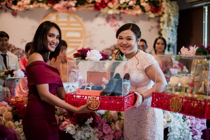 Kresna & Winda's Engagement by Studio 8 Bali Photography - 016 Kresna & Winda's Engagement by Studio 8 Bali Photography - 016