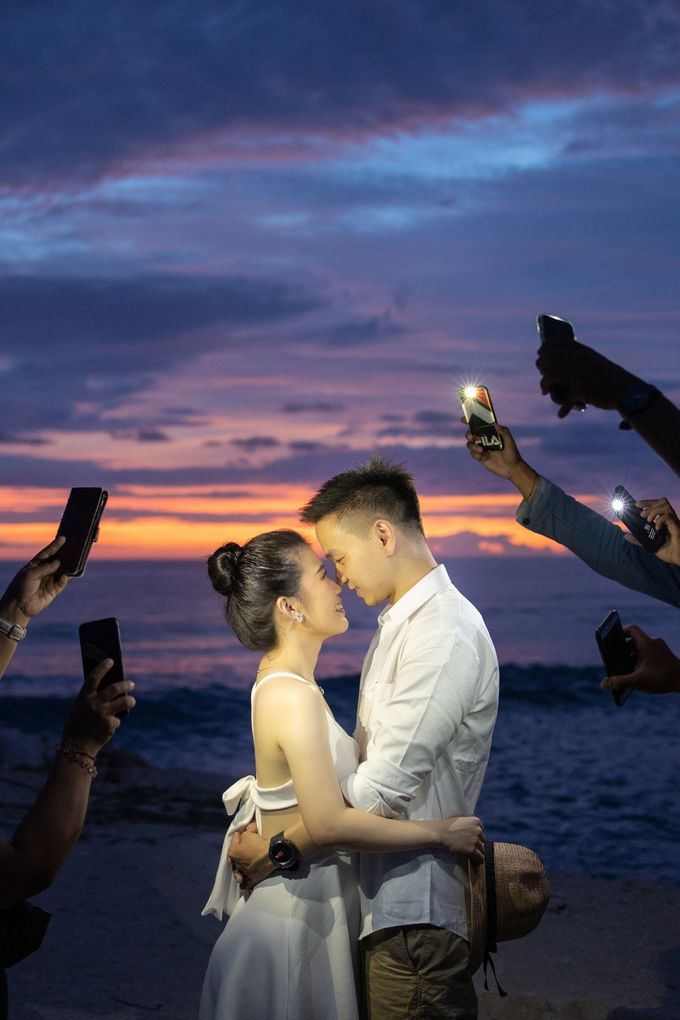 Chandra & Shinta Prewedding Photo at Pinggan Kintamani | Bali Pre-Wedding Photographer | Bali Enggament Photography by Bali Wedding Cinema - 034 Chandra & Shinta Prewedding Photo at Pinggan Kintamani | Bali Pre-Wedding Photographer | Bali Enggament Photography by Bali Wedding Cinema - 034
