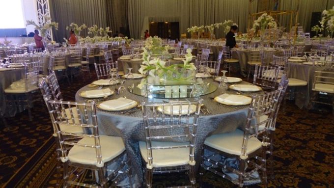 Tiffany Chair by TIFFANY JAYA RENT-KURSI TIFFANY - 034 Tiffany Chair by TIFFANY JAYA RENT-KURSI TIFFANY - 034