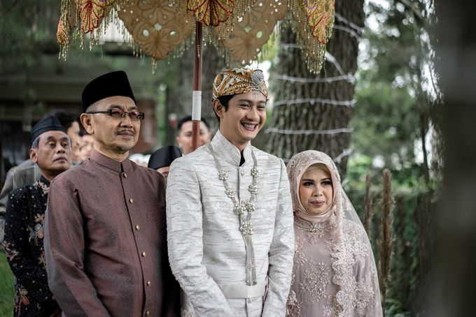 Yoga Arizona & Widya Amelia Wedding by SVARNA by IKAT Indonesia Didiet Maulana - 025 Yoga Arizona & Widya Amelia Wedding by SVARNA by IKAT Indonesia Didiet Maulana - 025