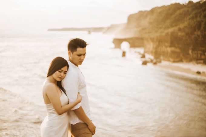 Alvin & Rosa Sumba Prewedding by Levin Pictures - 016 Alvin & Rosa Sumba Prewedding by Levin Pictures - 016