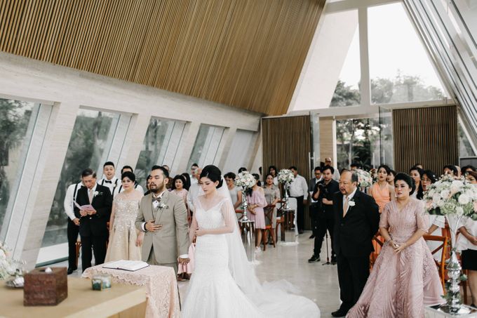 Holy Matrimony: Bali Wedding - Andrew & Agnes by Conrad Bali - 036 Holy Matrimony: Bali Wedding - Andrew & Agnes by Conrad Bali - 036