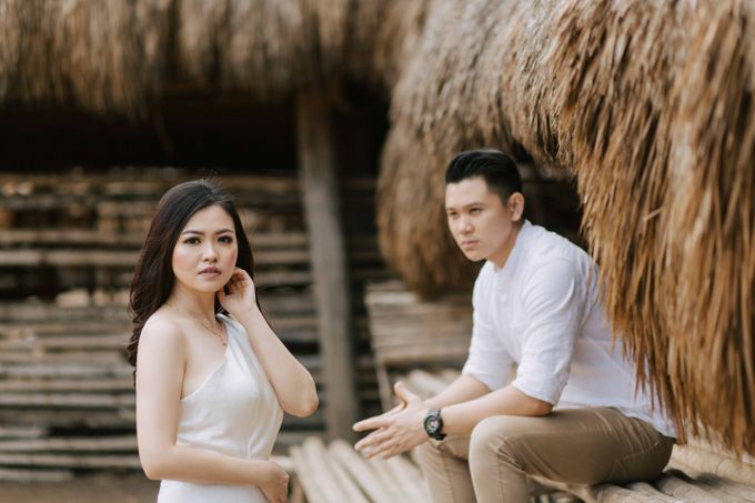 Alvin & Rosa Sumba Prewedding by Levin Pictures - 008 Alvin & Rosa Sumba Prewedding by Levin Pictures - 008