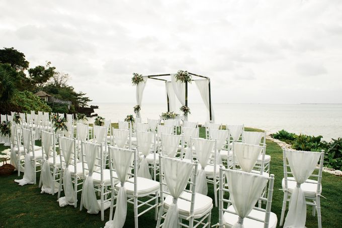 Frans & Yenny Wedding by Four Seasons Resort Bali at Jimbaran Bay - 004