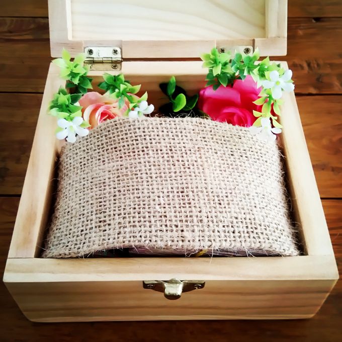 Custom Wooden Ring Box by SG Craft - 012 Custom Wooden Ring Box by SG Craft - 012