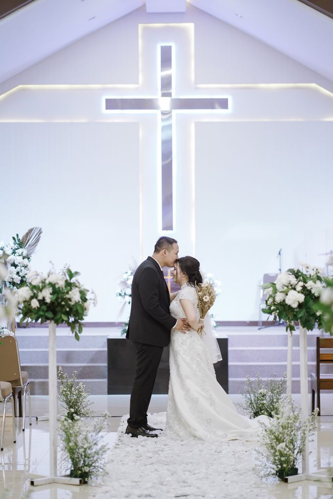 Yoshua & Novilia Wedding Day by Filia Pictures - 028 Yoshua & Novilia Wedding Day by Filia Pictures - 028