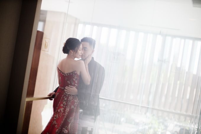 The Engagement of Hendra & Melisa by FROST Event Designer - 021