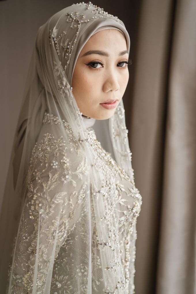 Yoshi & Putri Wedding at The Allwynn Ballroom by AKSA Creative - 021 Yoshi & Putri Wedding at The Allwynn Ballroom by AKSA Creative - 021