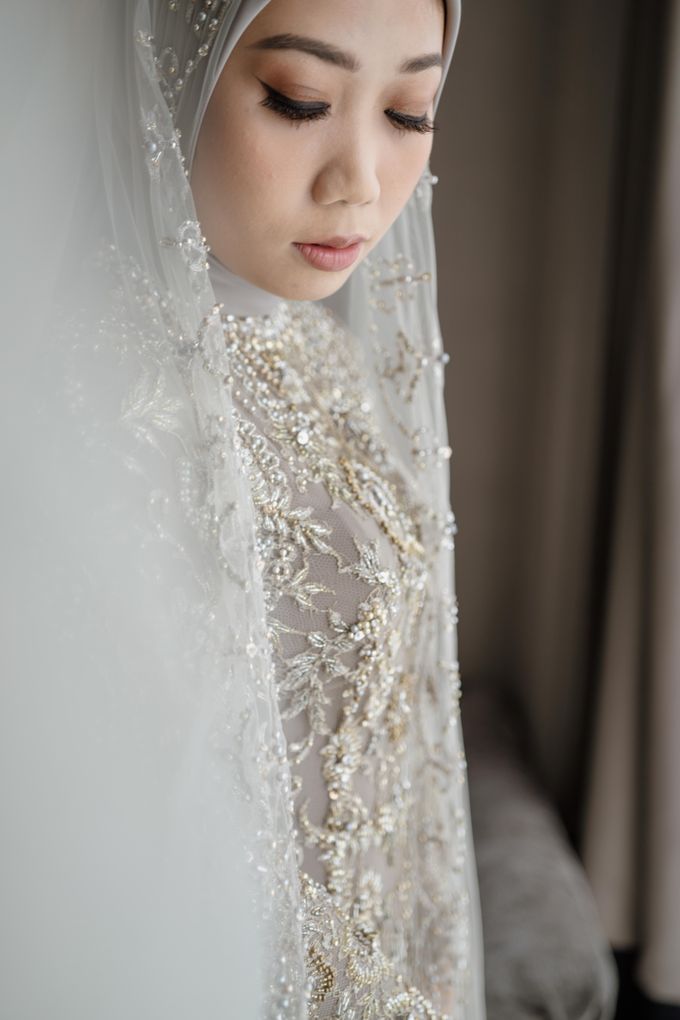 Yoshi & Putri Wedding at The Allwynn Ballroom by AKSA Creative - 025 Yoshi & Putri Wedding at The Allwynn Ballroom by AKSA Creative - 025