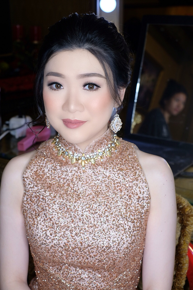 Makeup & Hairdo Engagement for Ms. Inge Hiunata by makeupbyyobel - 010