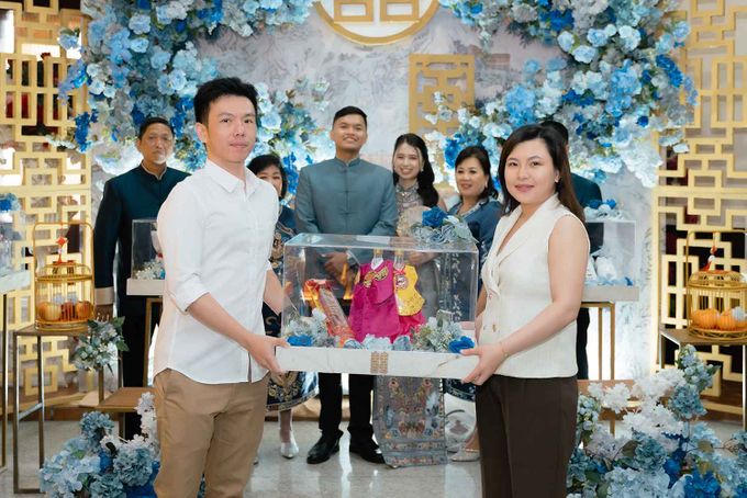 The Engagement of Desy & Hendrik by Blessing Couple - 002