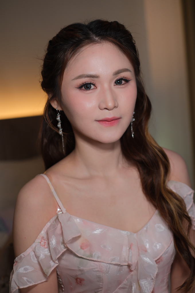 Ms Yenny by Yuka Makeup Artist - 001 Ms Yenny by Yuka Makeup Artist - 001
