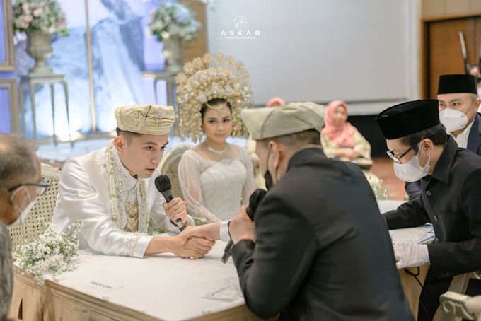 The Wedding of  Ayu & Ikbal by Sky Wedding Entertainment Enterprise & Organizer - 009