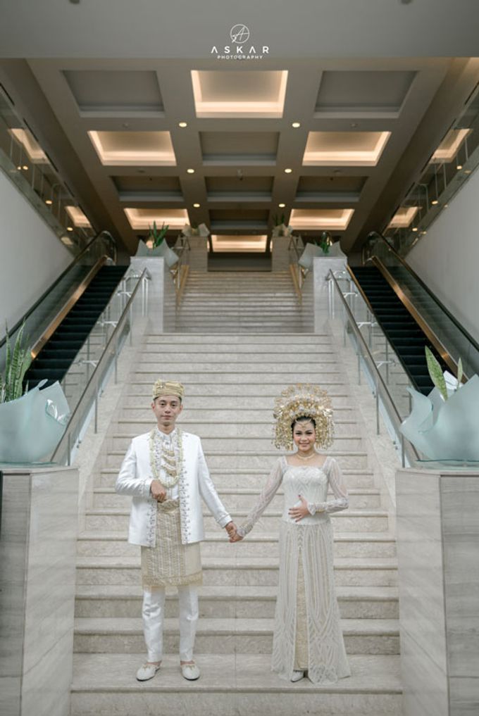 The Wedding of Ayu & Ikbal by Sky Wedding Entertainment Enterprise & Organizer - 011 The Wedding of Ayu & Ikbal by Sky Wedding Entertainment Enterprise & Organizer - 011