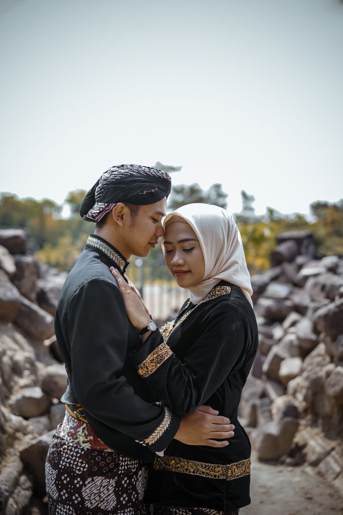 Prewedding session Zhana & Aji by jogjasendu - 006 Prewedding session Zhana & Aji by jogjasendu - 006