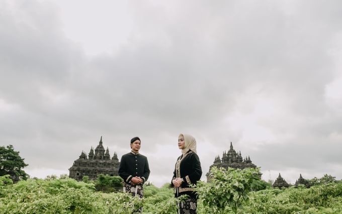 Prewedding session Zhana & Aji by jogjasendu - 012 Prewedding session Zhana & Aji by jogjasendu - 012