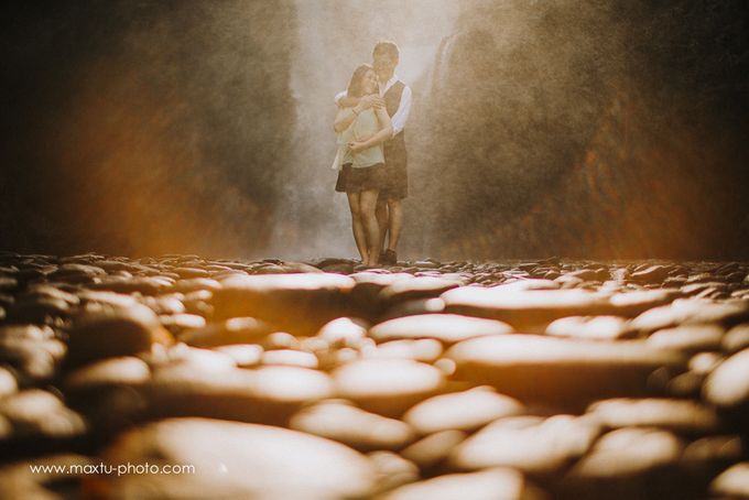 great waterfall bali by Maxtu Photography - 007 great waterfall bali by Maxtu Photography - 007