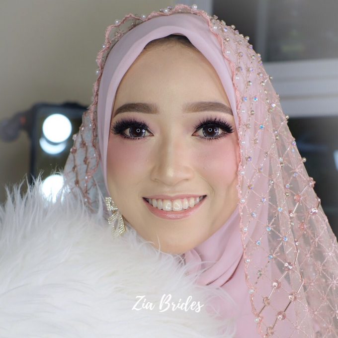 Flawless Touch Wedding Make Up by Zia Brides Make Up Artist & Kebaya - 005