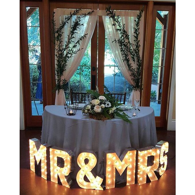 Rustic Wedding by Esmae Event Floral Design - 002 Rustic Wedding by Esmae Event Floral Design - 002