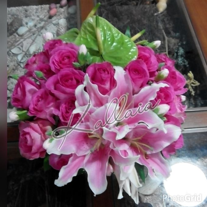 Flower Arrangement by Kallaia - 004