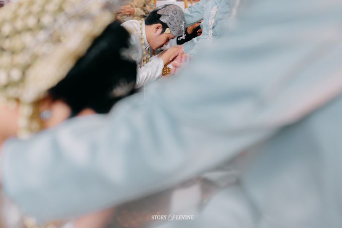 wedding story of Bagas & Karina by Warehouse Music Entertainment - 007 wedding story of Bagas & Karina by Warehouse Music Entertainment - 007