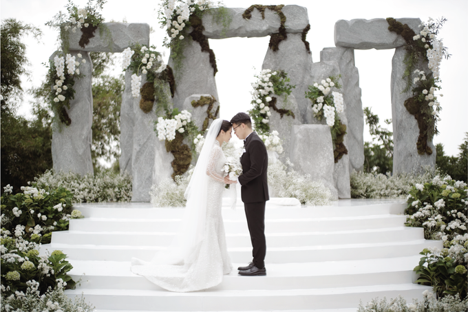 Arnold & Jessica Holy Martimony Decoration at Intercontonental Putting Green by MAKARA MAKEUP - 019 Arnold & Jessica Holy Martimony Decoration at Intercontonental Putting Green by MAKARA MAKEUP - 019