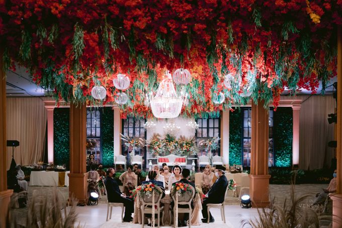 Shangrilla Hotel - Akad Nikah Anis Dony Adat Jogja  by Shangri-La Hotel - 006