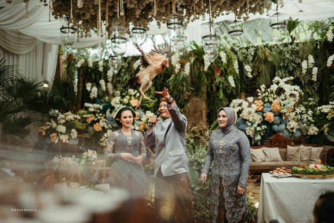 Pernikahan Mega Rifki yang Syarat Dengan Dua Budaya by Denyut Bumi Tea & Aroma - 009 Pernikahan Mega Rifki yang Syarat Dengan Dua Budaya by Denyut Bumi Tea & Aroma - 009