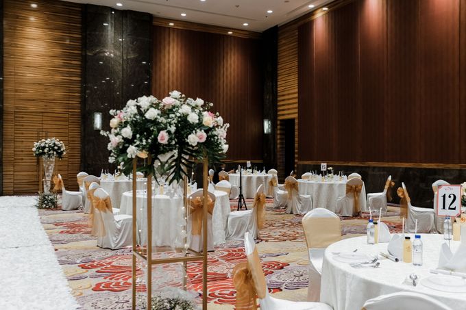 Skenoo Hall Emporium Pluit - Our Simple Yet Stunning Wedding Day by IKK Wedding Venue - 008 Skenoo Hall Emporium Pluit - Our Simple Yet Stunning Wedding Day by IKK Wedding Venue - 008