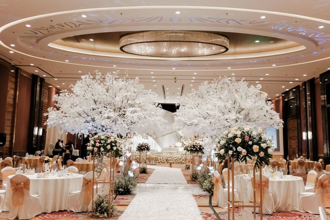 Skenoo Hall Emporium Pluit - Our Simple Yet Stunning Wedding Day by IKK Wedding Venue - 009 Skenoo Hall Emporium Pluit - Our Simple Yet Stunning Wedding Day by IKK Wedding Venue - 009