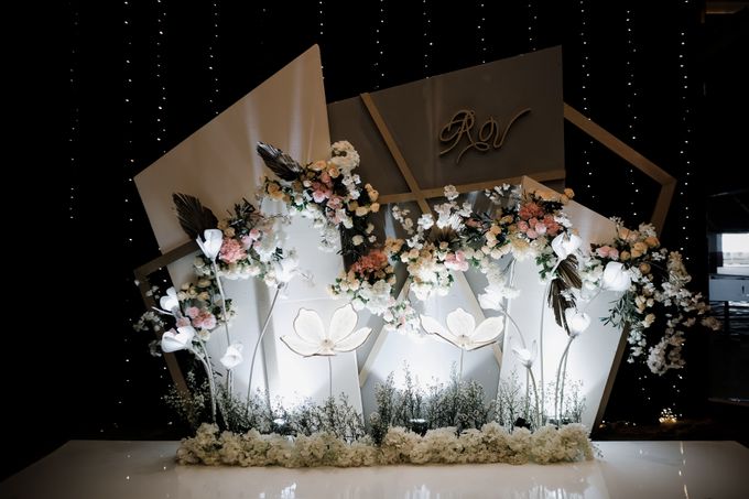 Skenoo Hall Emporium Pluit - Our Simple Yet Stunning Wedding Day by IKK Wedding Venue - 014 Skenoo Hall Emporium Pluit - Our Simple Yet Stunning Wedding Day by IKK Wedding Venue - 014