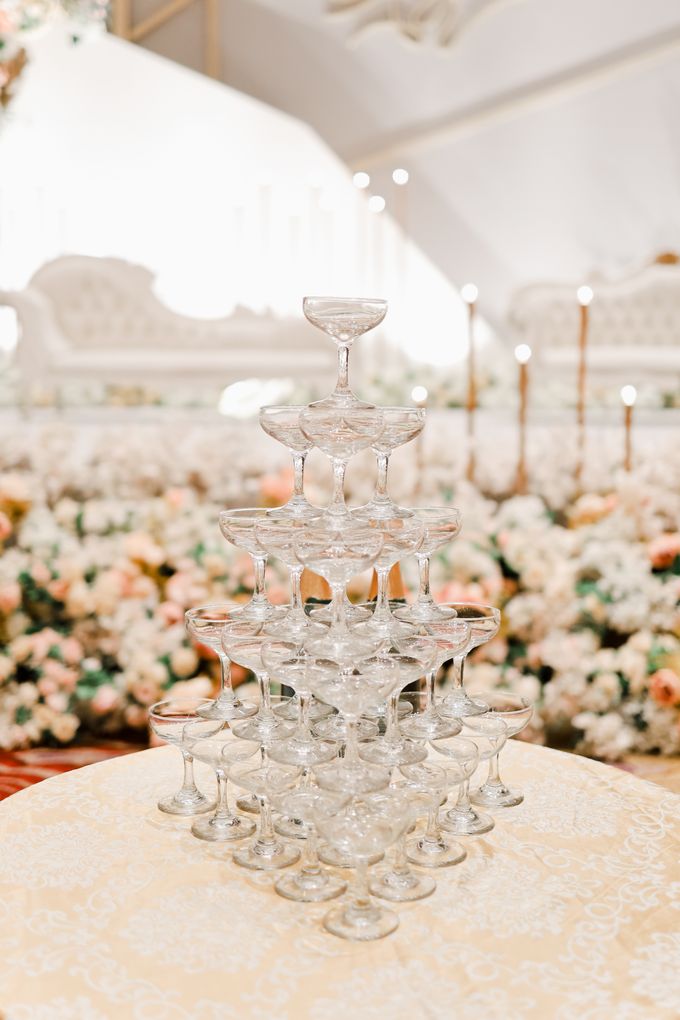 Skenoo Hall Emporium Pluit - Our Simple Yet Stunning Wedding Day by IKK Wedding Venue - 017 Skenoo Hall Emporium Pluit - Our Simple Yet Stunning Wedding Day by IKK Wedding Venue - 017