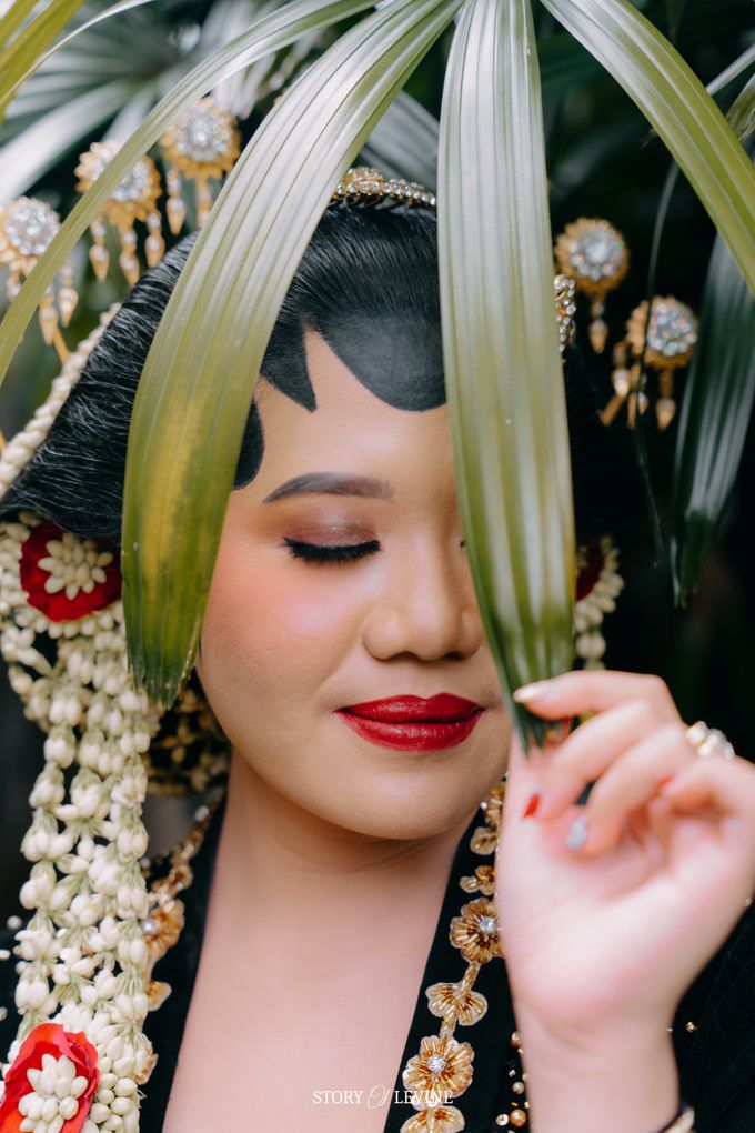 wedding story of Bagas & Karina by Warehouse Music Entertainment - 012 wedding story of Bagas & Karina by Warehouse Music Entertainment - 012