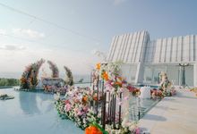 Ululani Dreamland Water Stage by Dreamland Ululani Wedding