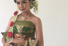 Traditional Bridal by Nuri Dianlira