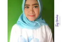 Makeup for outdoor photo shoot by Tiyas Makeup