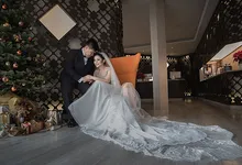 Derek & Melly by Timeline Photography