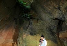 PREWEDDING OF CATRA & PUTRI by aruna photography