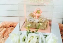 CLASIC WHITE BOX (burlap ringbox) by DNY Creative