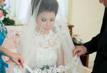 Our Wedding Day ^_^ by Excellent Wedding Organizer Banyuwangi